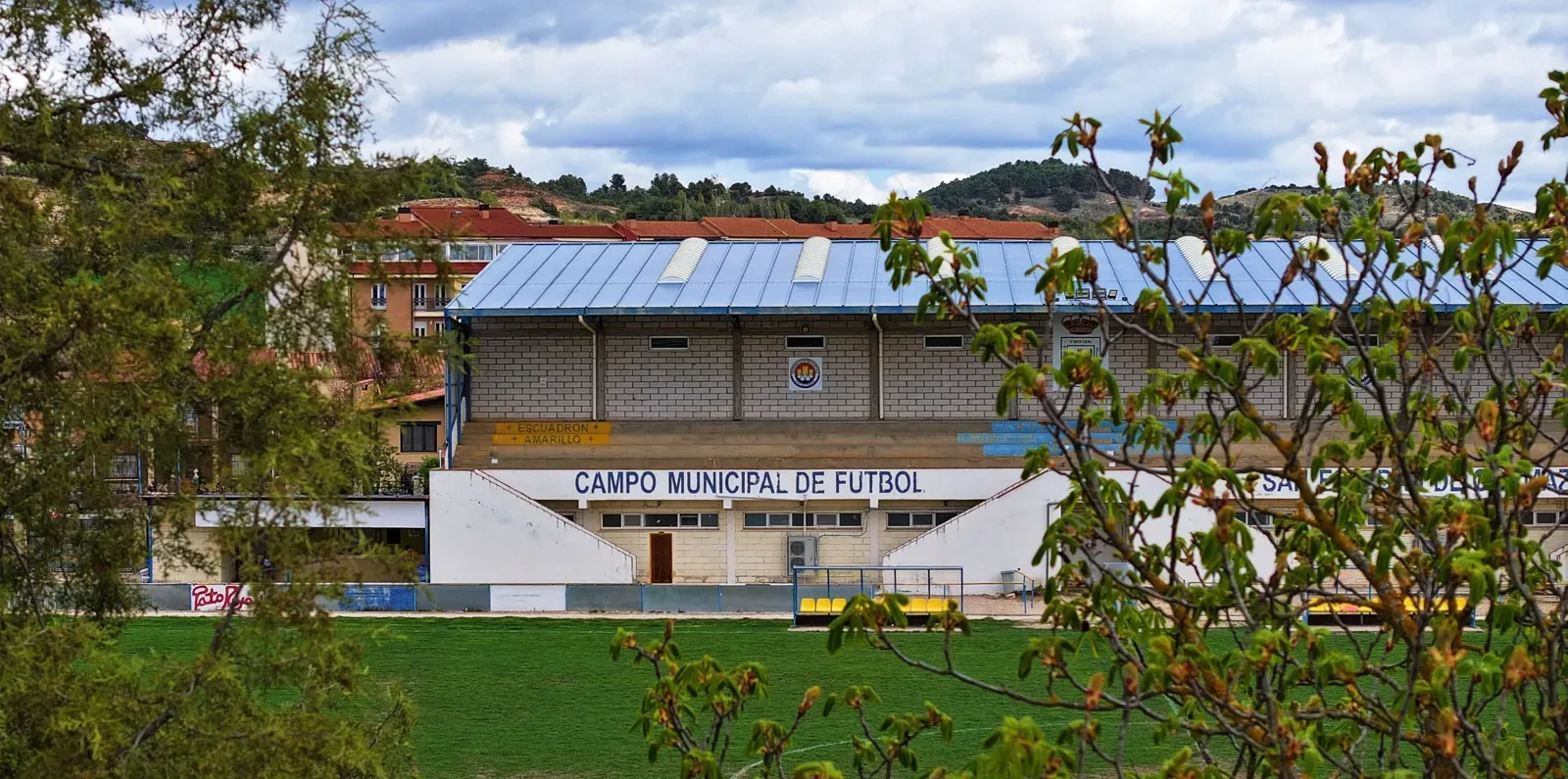 Campo municipal de fútbol visto desde el aire